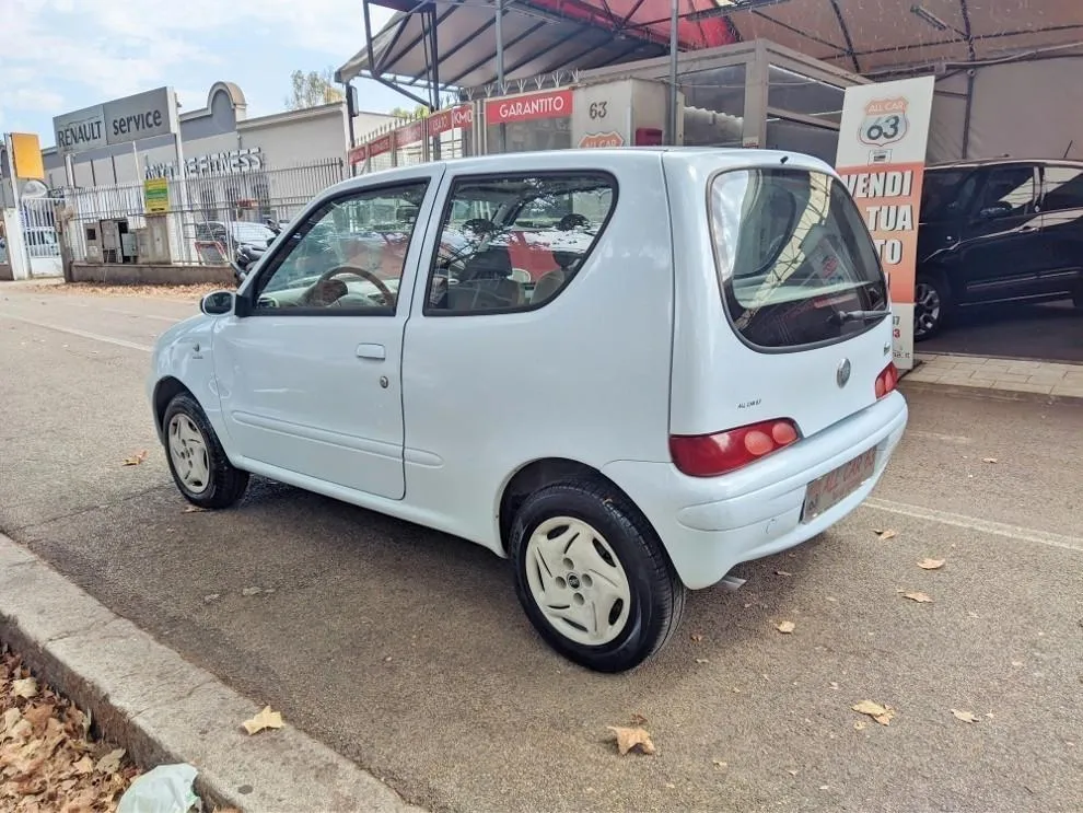 FIAT 600 1.1 Active Image 6