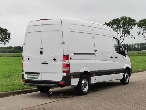 Mercedes-Benz Sprinter 210 CDI L2H2! Image 3