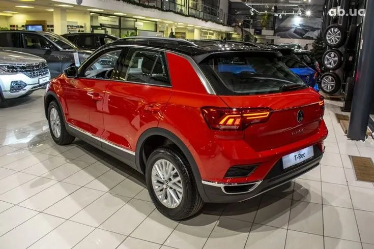 Volkswagen T-Roc 1.5 TSI АТ (150 л.с.) Image 3